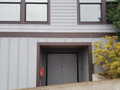 SUMMITVIEW PROFESSIONAL CENTER STORAGE UNITS-3
